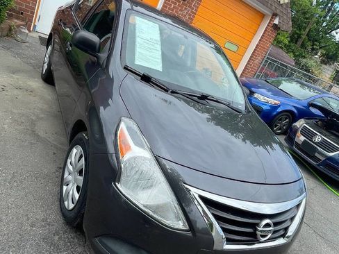 Used 2015 Nissan Versa S image 1