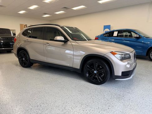 Used 2015 BMW X1 sDrive28i image 8