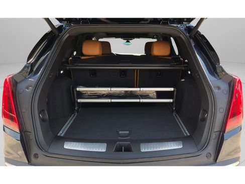 Used 2025 Cadillac XT5 Premium Luxury w/ Technology Package FWD image 14