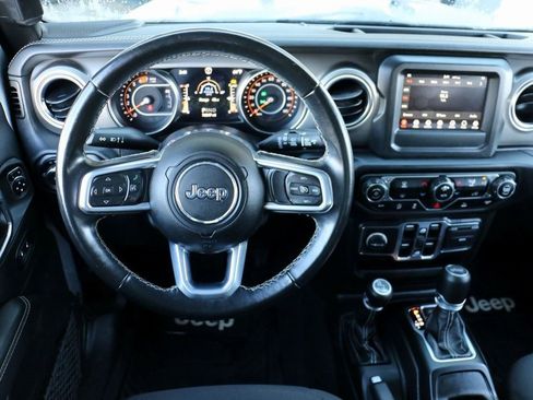 Used 2021 Jeep Wrangler Unlimited Sahara image 19