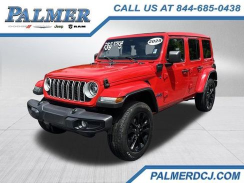 Used 2025 Jeep Wrangler Unlimited Sahara w/ Safety Group AWD/4WD image 1