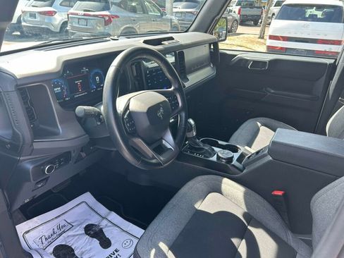 Used 2025 Ford Bronco Big Bend AWD/4WD image 3