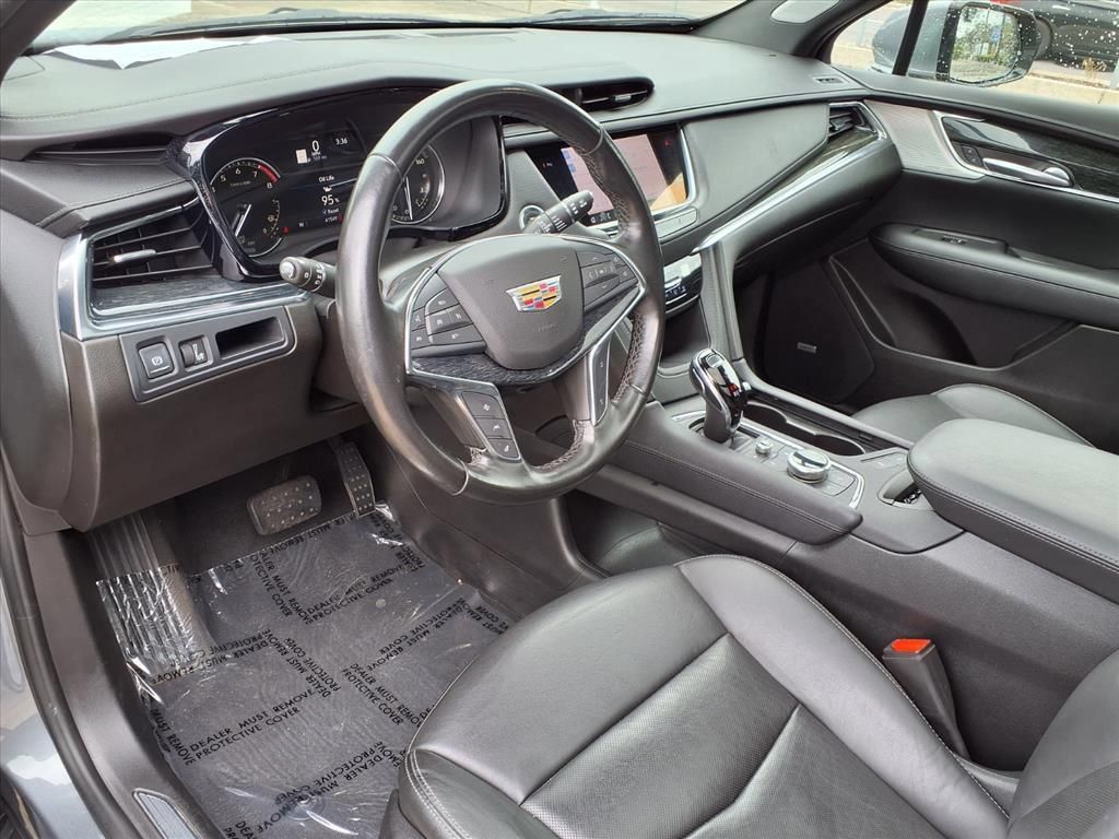 Used 2021 Cadillac XT5 Premium Luxury FWD image 18