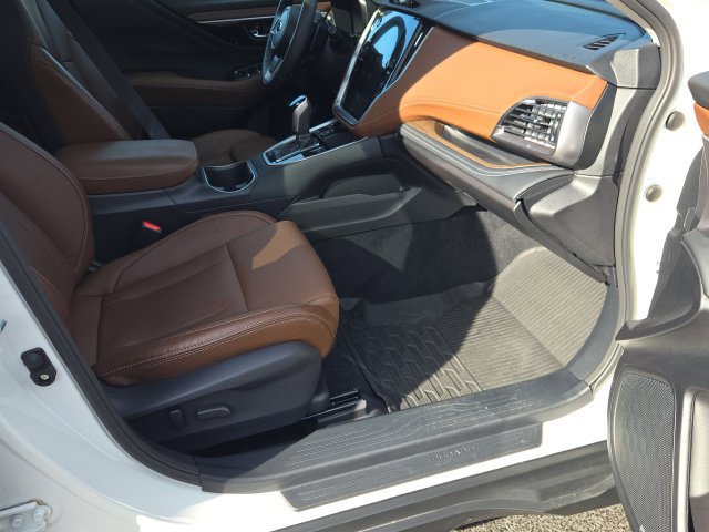 Certified 2025 Subaru Outback Touring XT AWD/4WD image 10