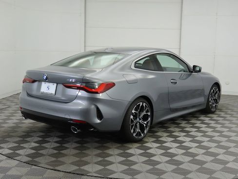 Certified 2025 BMW 430i Coupe w/ Premium Package image 5