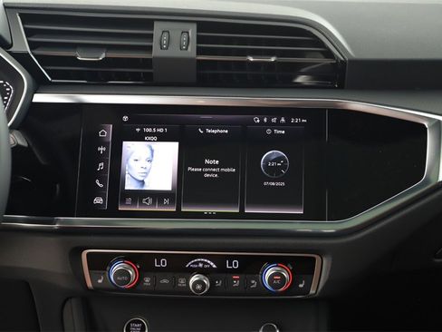 New 2025 Audi Q3 2.0T Premium Plus image 19