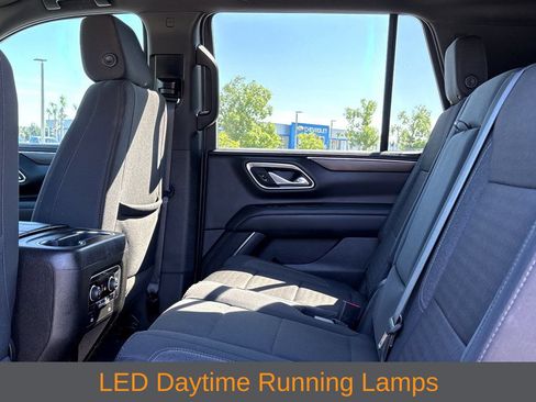 Used 2024 Chevrolet Tahoe LS RWD image 16