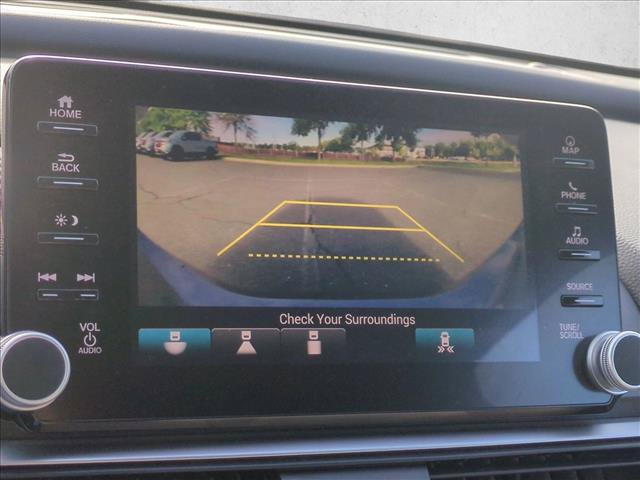 Used 2018 Honda Accord Touring image 14