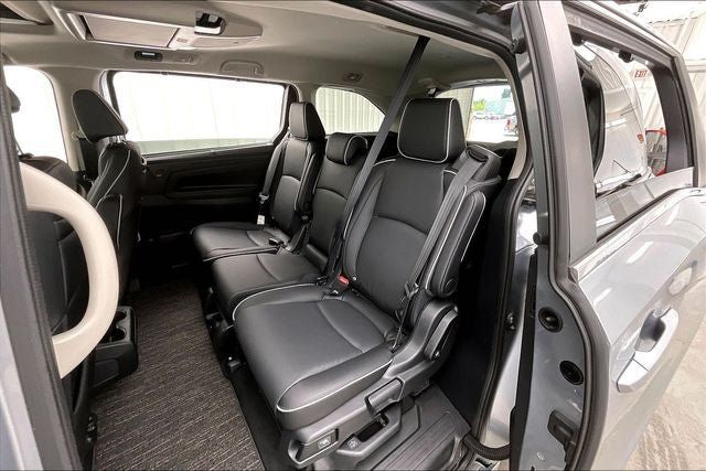Certified 2026 Honda Odyssey Touring image 20
