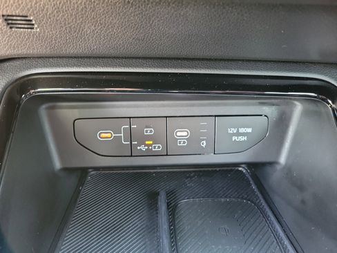 Used 2025 Kia K5 GT-Line w/ GT-Line Premium Package FWD image 11