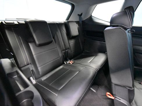 Used 2022 Volkswagen Atlas SE image 28