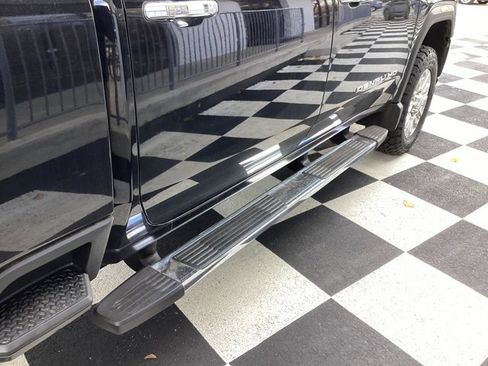 Used 2021 GMC Sierra 2500 Denali w/ Denali Ultimate Package image 4