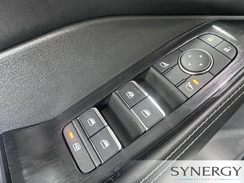 Used 2023 Nissan Rogue SL w/ SL Premium Package FWD image 23