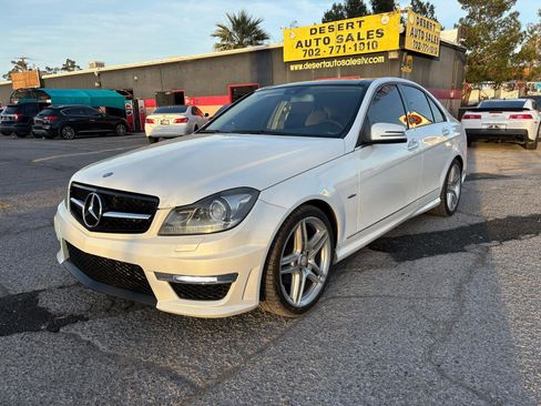 Used 2012 Mercedes-Benz C 250 Sedan w/ Multimedia Pkg image 2