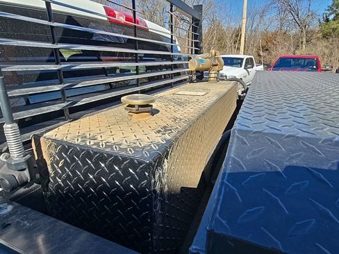 Used 2025 RAM 2500 Lone Star image 17