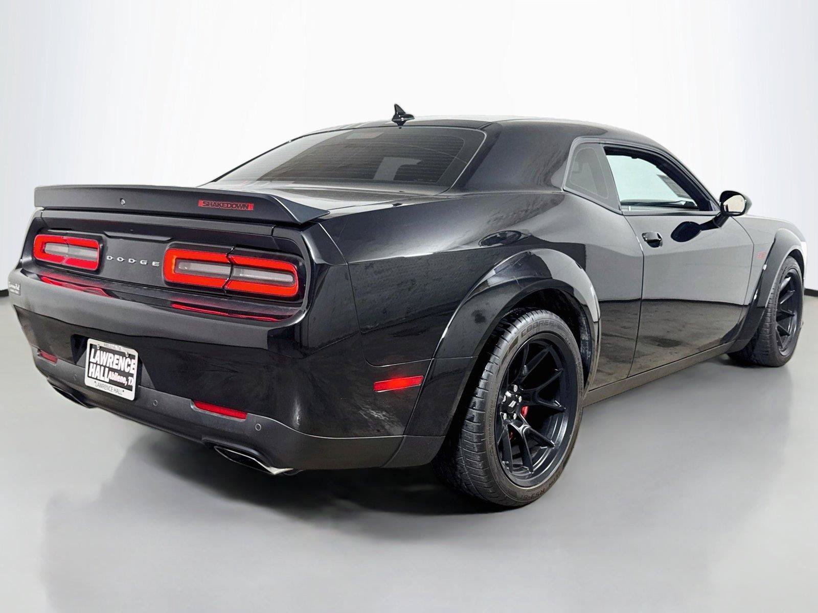Used 2023 Dodge Challenger R/T Scat Pack RWD image 4