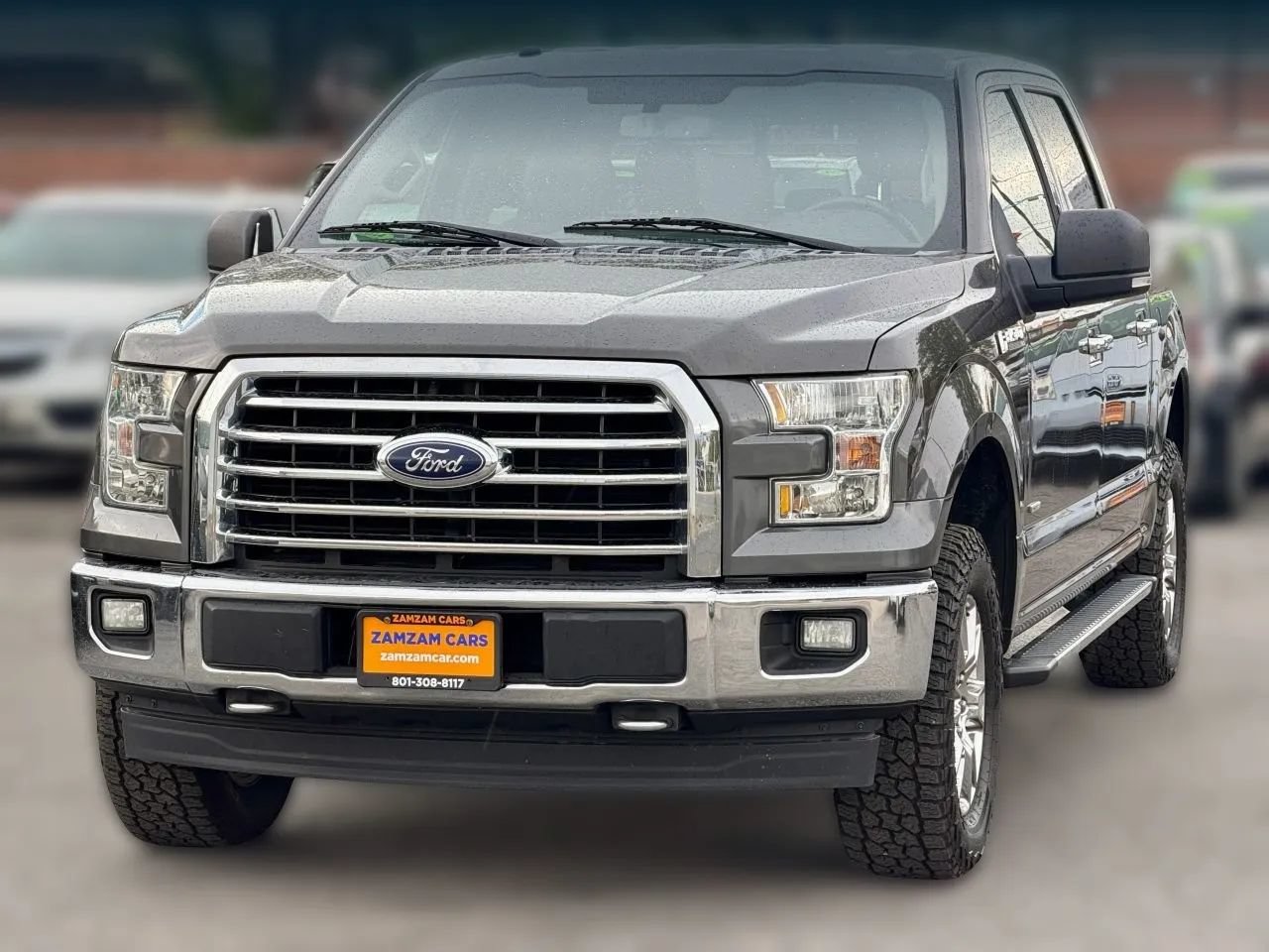 Used 2017 Ford F150 XLT w/ Equipment Group 302A Luxury AWD/4WD image 4