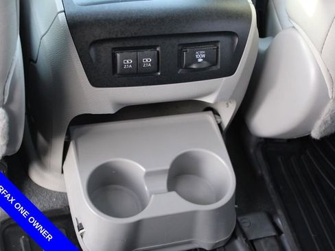 Used 2020 Toyota Sienna XLE w/ XLE Navigation Package image 30