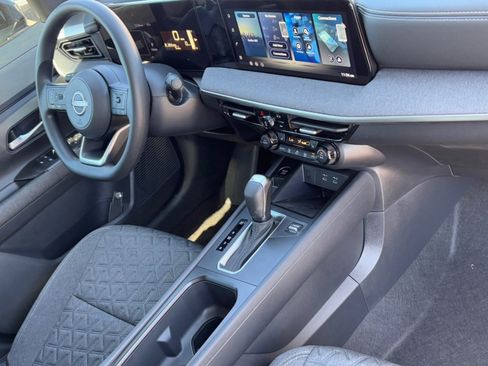 New 2026 Nissan Kicks SV w/ SV Premium Package image 10