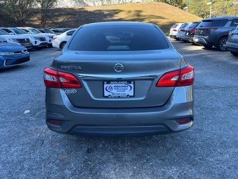 Used 2017 Nissan Sentra S image 31