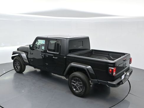 New 2025 Jeep Gladiator Sport image 52