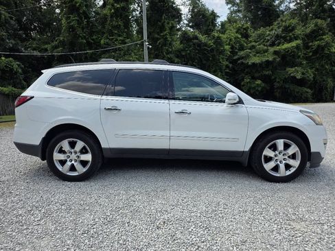 Used 2017 Chevrolet Traverse Premier AWD/4WD image 6