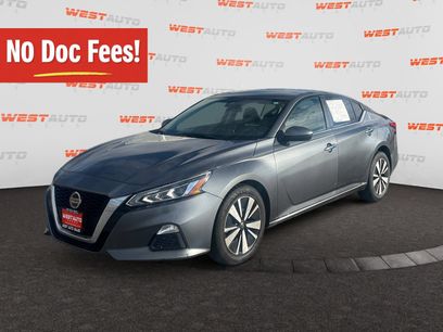 Used 2022 Nissan Altima 2.5 SV