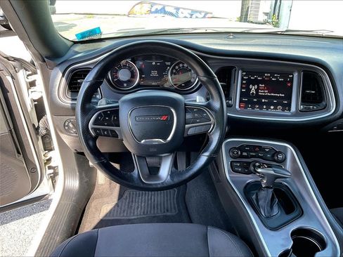 Used 2019 Dodge Challenger R/T Scat Pack RWD image 17