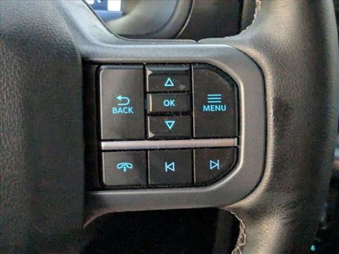 Used 2025 Ford F150 Lariat w/ Equipment Group 501A Mid image 5