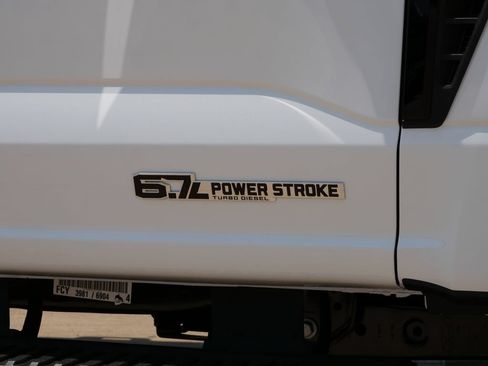 New 2026 Ford F250 XL w/ STX Appearance Package AWD/4WD image 10