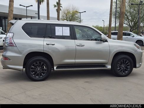 Used 2023 Lexus GX 460 Premium w/ Premium Package AWD/4WD image 8