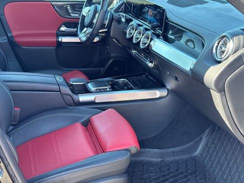 Used 2021 Mercedes-Benz GLB 35 AMG 4MATIC image 13