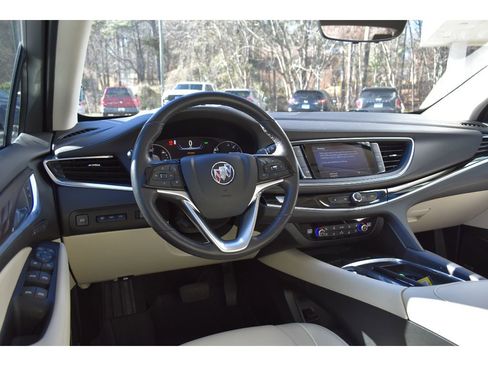 Used 2023 Buick Enclave Avenir w/ Avenir Technology Package image 12