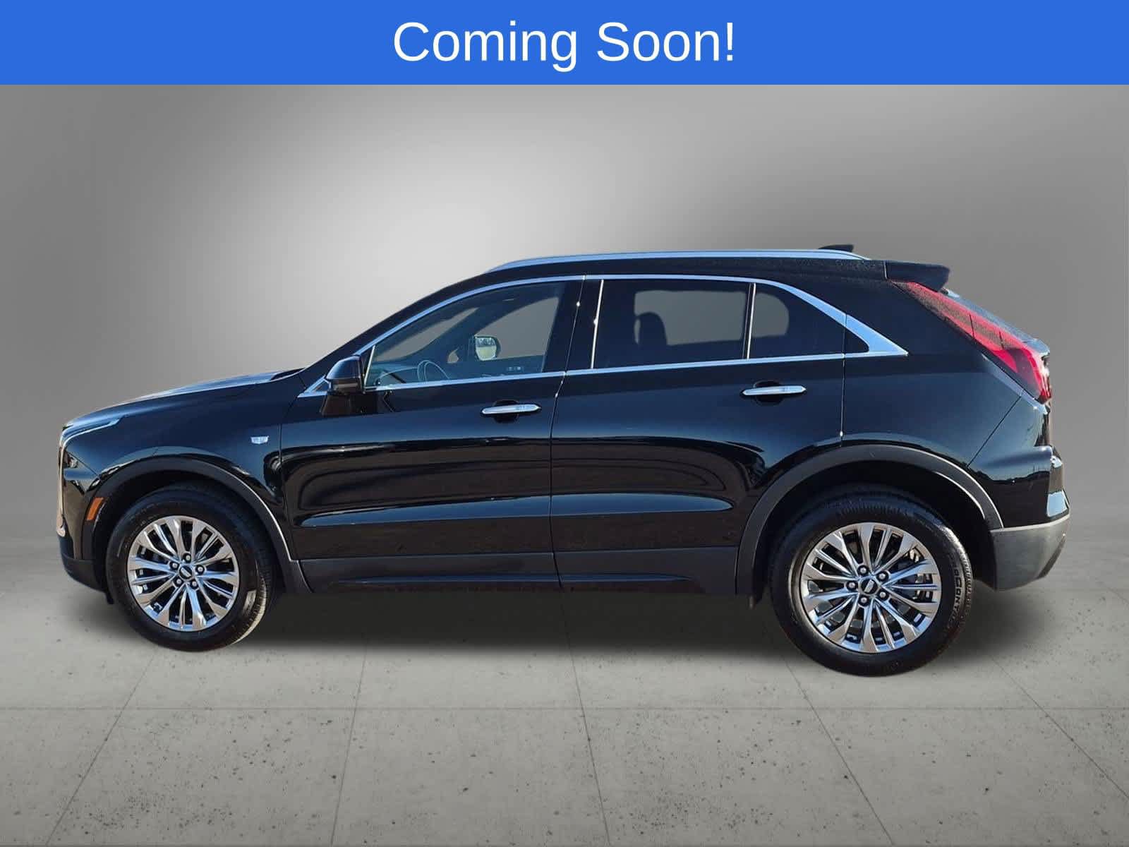 Used 2025 Cadillac XT4 Premium Luxury FWD image 3