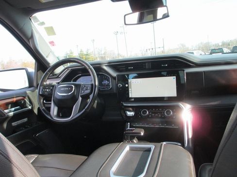 Used 2022 GMC Sierra 1500 Denali image 26