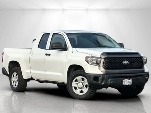 Used 2019 Toyota Tundra SR image 1