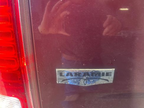 Used 2016 RAM 1500 Laramie w/ Convenience Group AWD/4WD image 7