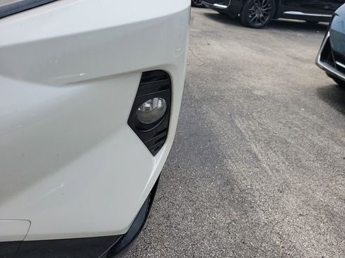 Used 2019 Toyota RAV4 XSE w/ XSE Weather Package AWD/4WD image 5
