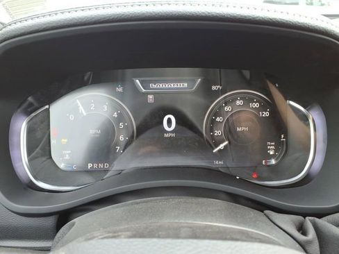 New 2026 RAM 2500 Laramie AWD/4WD image 17