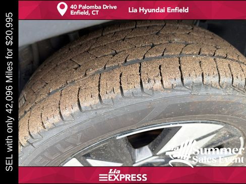 Used 2025 Hyundai Kona SEL AWD/4WD image 10