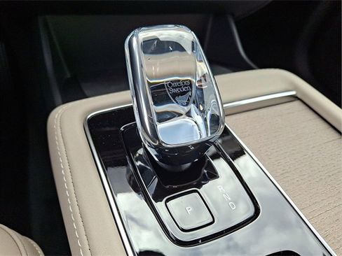 New 2026 Volvo XC90 B6 Plus w/ Protection Package Premier image 8