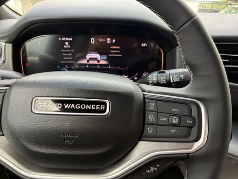 New 2026 Jeep Grand Wagoneer Limited AWD/4WD image 12