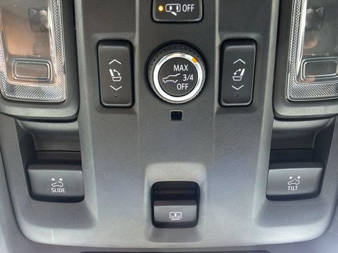 Used 2021 Chevrolet Tahoe Z71 w/ Z71 Signature Package AWD/4WD image 56