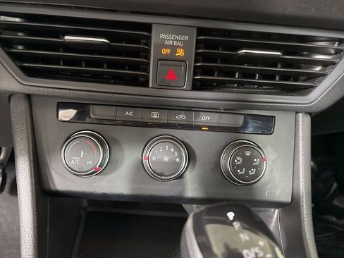 Used 2022 Volkswagen Jetta S image 16