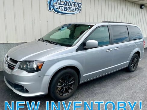 Used 2019 Dodge Grand Caravan GT FWD image 1