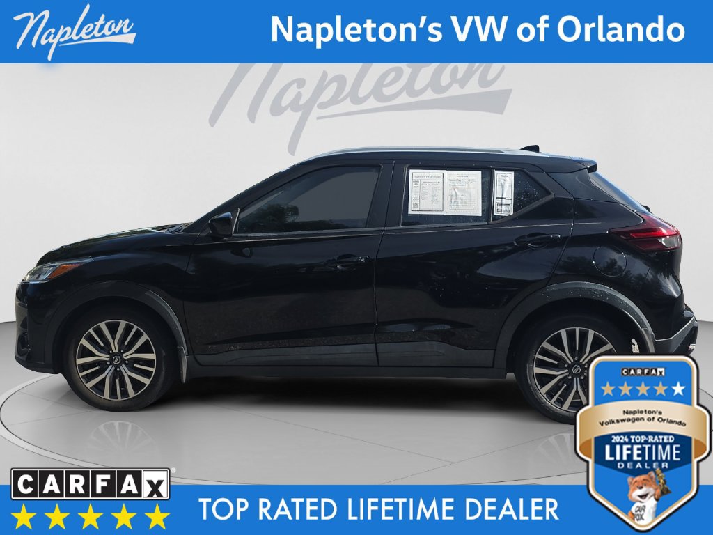 Used 2021 Nissan Kicks SV FWD image 2