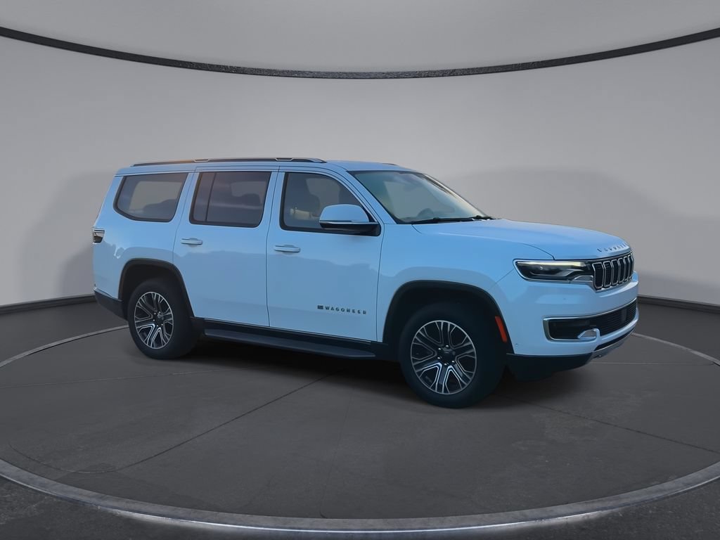 Used 2022 Jeep Wagoneer Series III RWD image 2