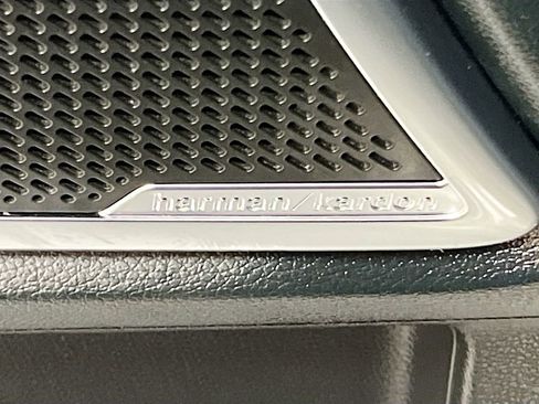 Used 2025 Kia Telluride SX Prestige X-Line image 19