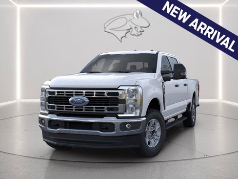 New 2026 Ford F250 XLT w/ FX4 Off-Road Package AWD/4WD image 1