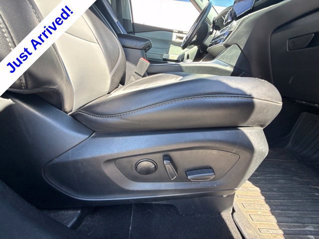 Used 2022 Ford Explorer XLT w/ Equipment Group 202A RWD image 23